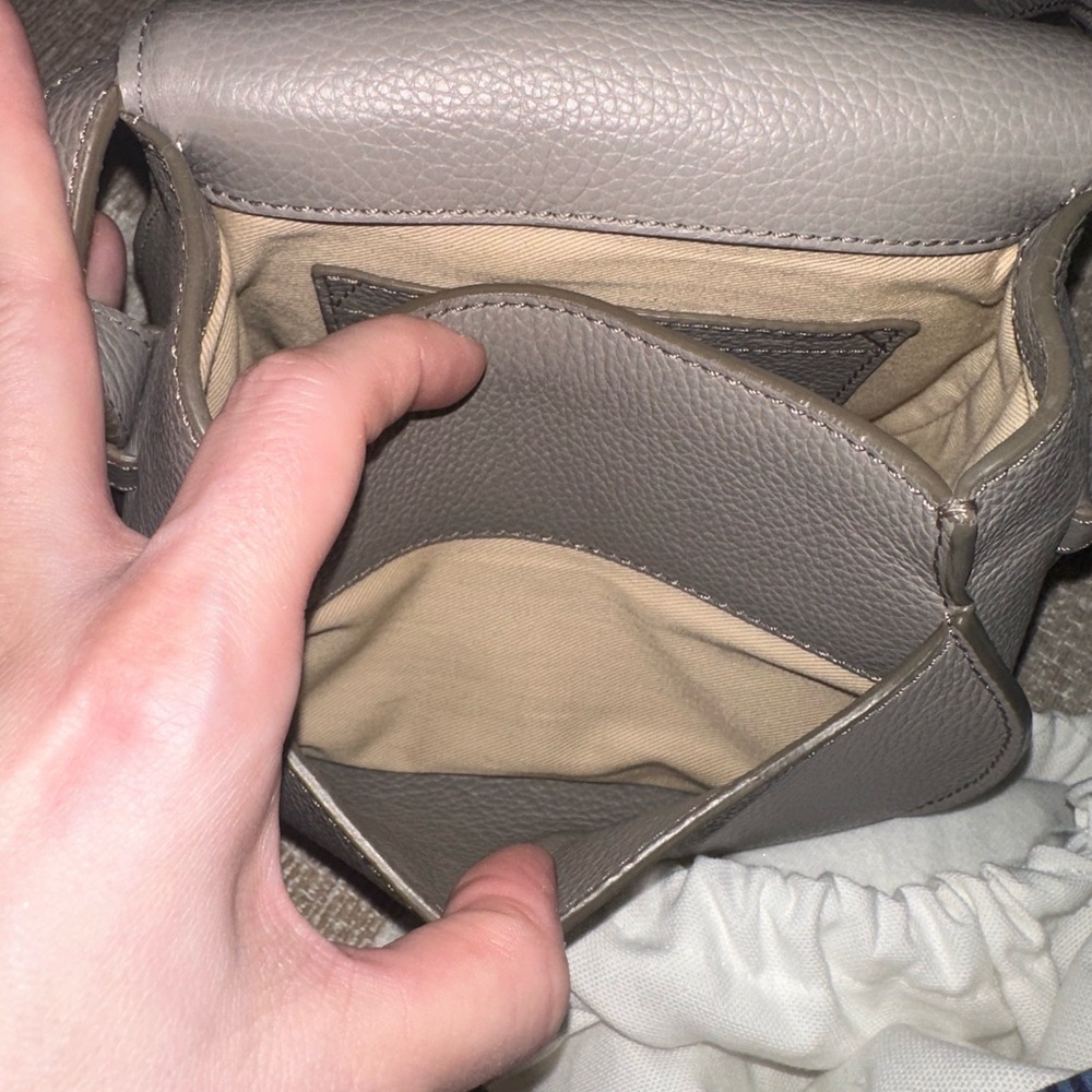 Gray Leather Women's Bag - Picture 8 of 9